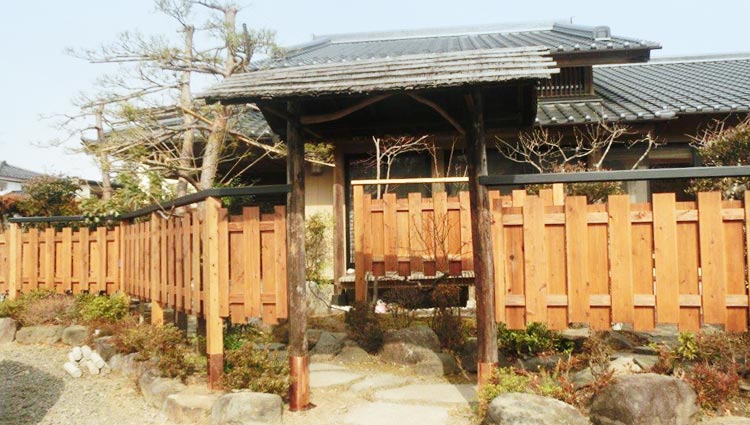  有限会社佐藤工務店 外構工事